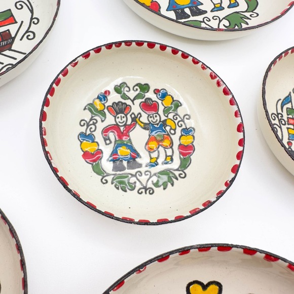 Greek Enamelware Plates Dishes Hand Painted Set Of Six Moissiadis Signed - Picture 9 of 12